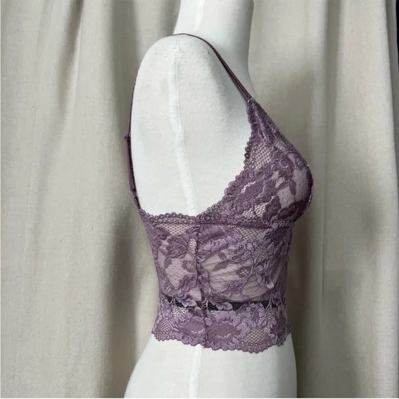 VICTORIA’S SECRET Lavender Lace Bralette Top Size Small - Picture 6 of 16